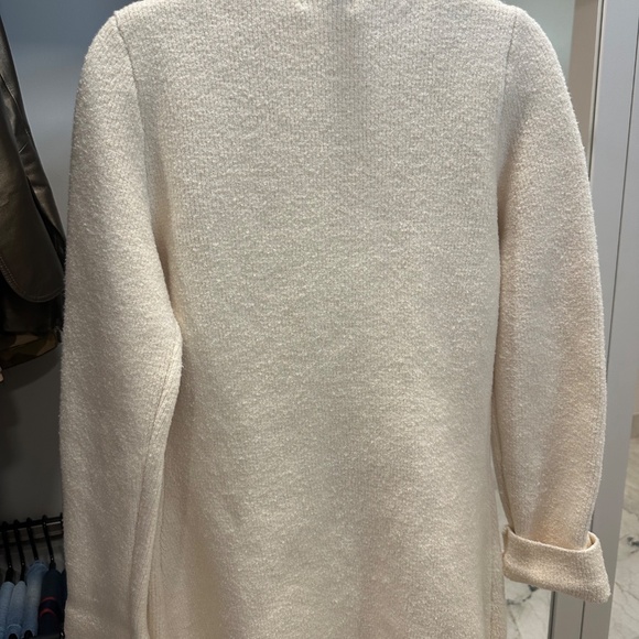 Holiday cream sweater blazer jkt. - Picture 4 of 5